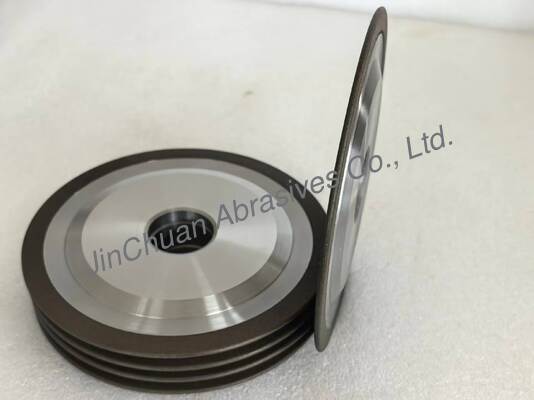 150 mm harsbond CBN slijpwiel met 32 mm binnengat en 1,3 mm tot 4,0 mm CBN-laag voor het slijpen van HSS-gereedschap